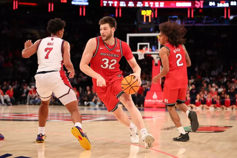 St. John’s Outlasts Rutgers 104-99 In Quadruple-Overtime MSG Thriller